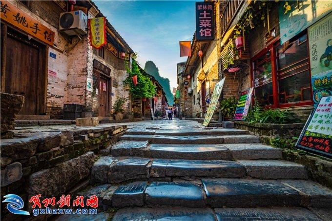 殡葬行业成为五大最赚钱的行业之一，背后有何内幕？游戏画面